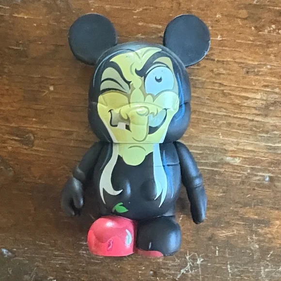 10 Disney Vinylmation Collectible Figurines from The Villians Series 1 - Picture 9 of 15